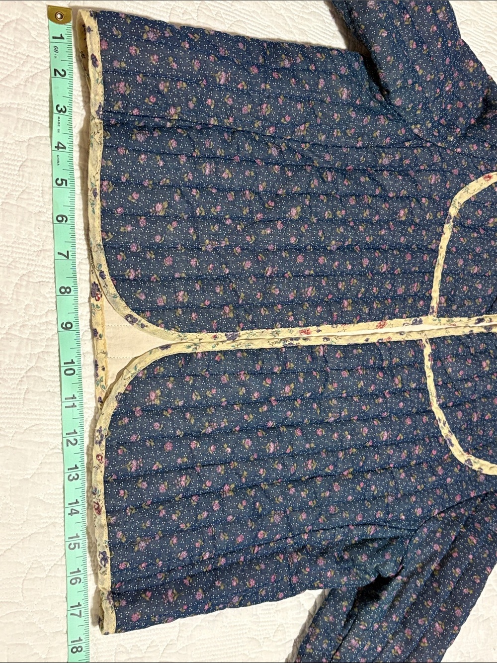 Vintage Quilted Navy Floral Cropped Jacket - Picture 5 of 7